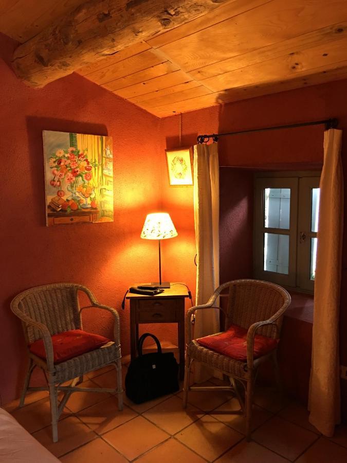 Bed and Breakfast Le Petit Mas Vogue Exteriér fotografie